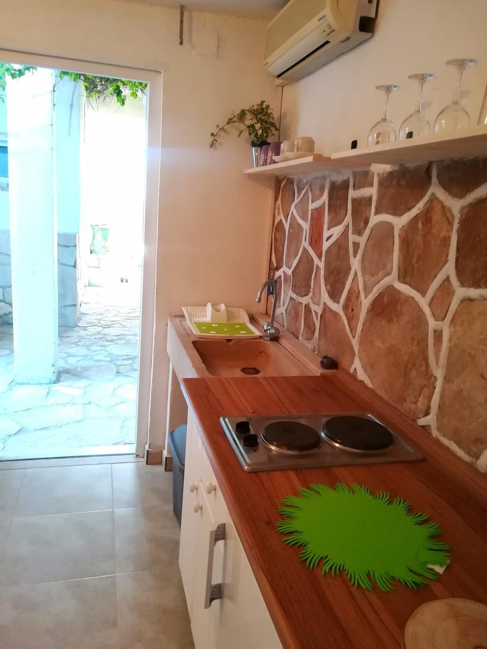 Veroko Apartment in Hvar