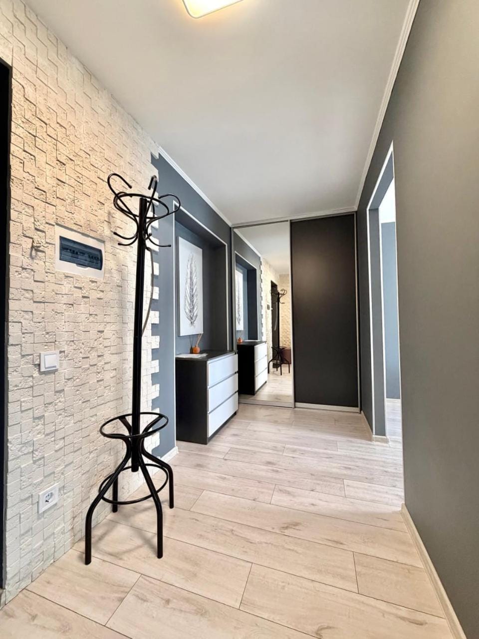 ApartPoltava 1-bedroom з великою кухнею та шикарною панорамою на АНТОНА ГРИЦАЯ,10 Apartment in Ukraine