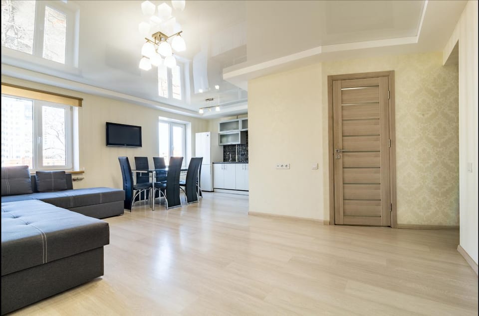 Kitchen or kitchenette, Living room, Dining area