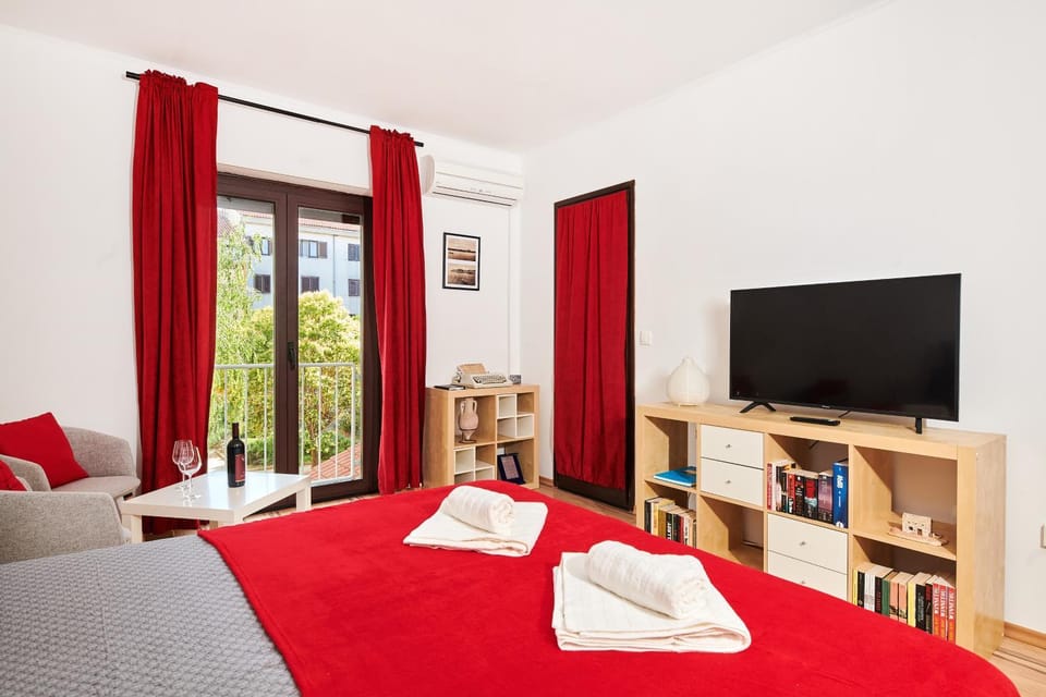 TV and multimedia, Balcony/Terrace