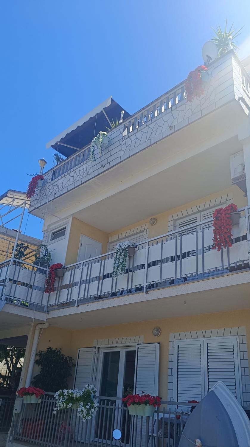 apartman toni Apartment in Šibenik-Knin County, Croatia