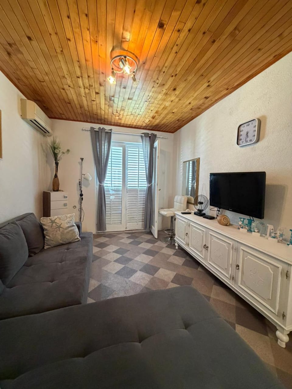 apartman toni Apartment in Šibenik-Knin County, Croatia