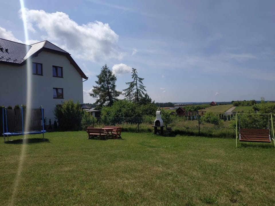 Domki drewniane u Marioli House in Pomeranian Voivodeship