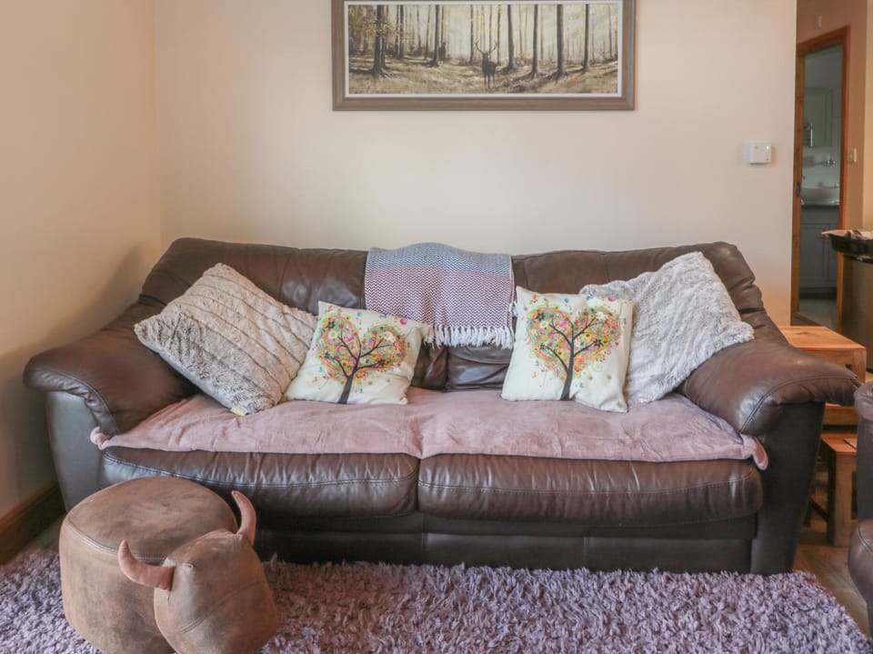 Treetops House in England