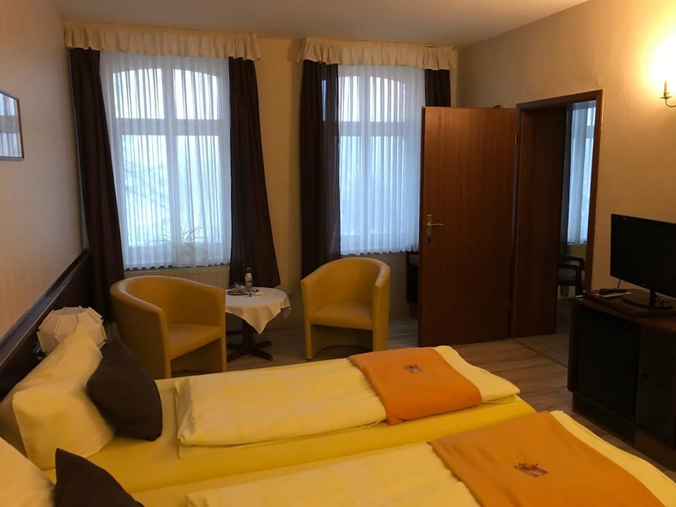 Living room, Bedroom