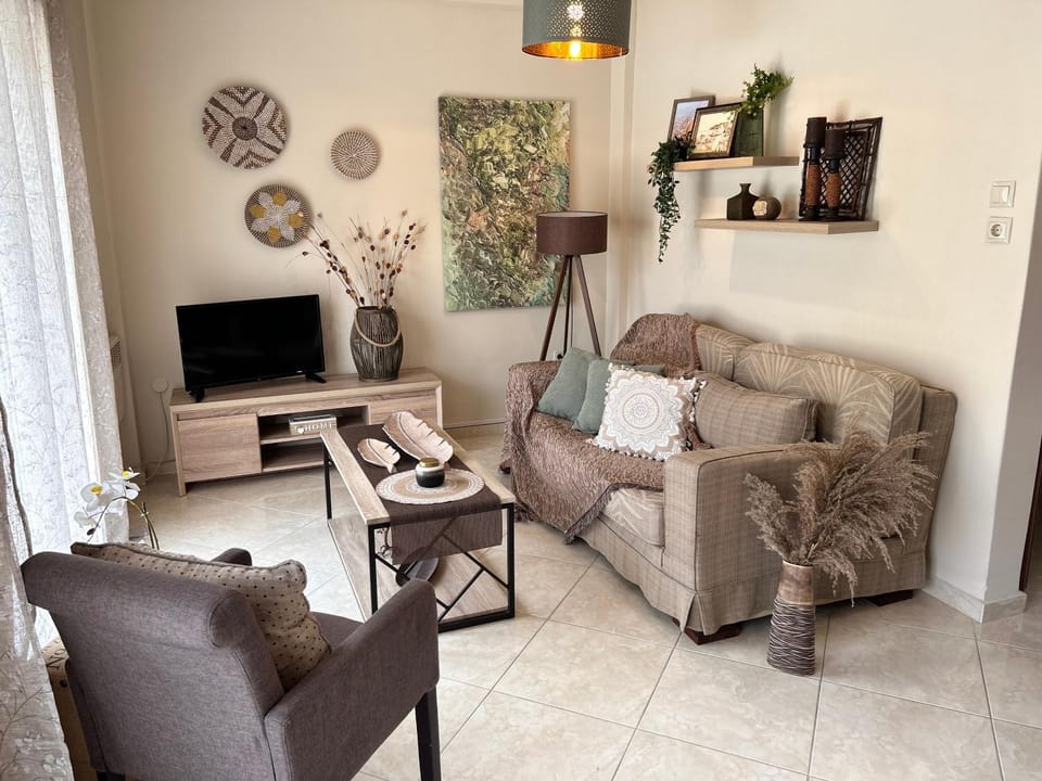 Apartment on main pedestrian street with view Apartment in Halkidiki