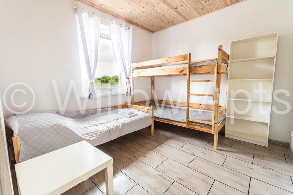 Photo of the whole room, Bedroom, bunk bed