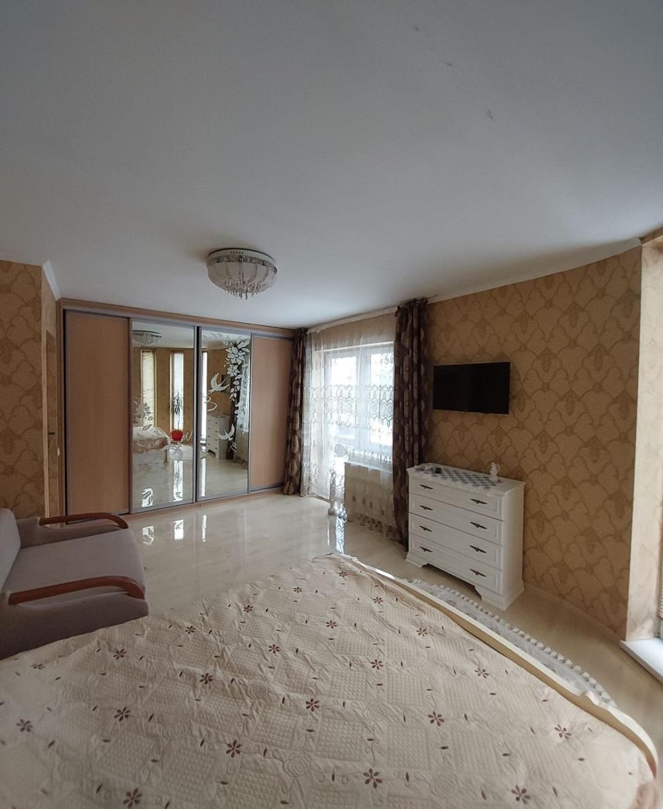 Апартамени 1 кімнатна Суховоля Apartment in Lviv Oblast