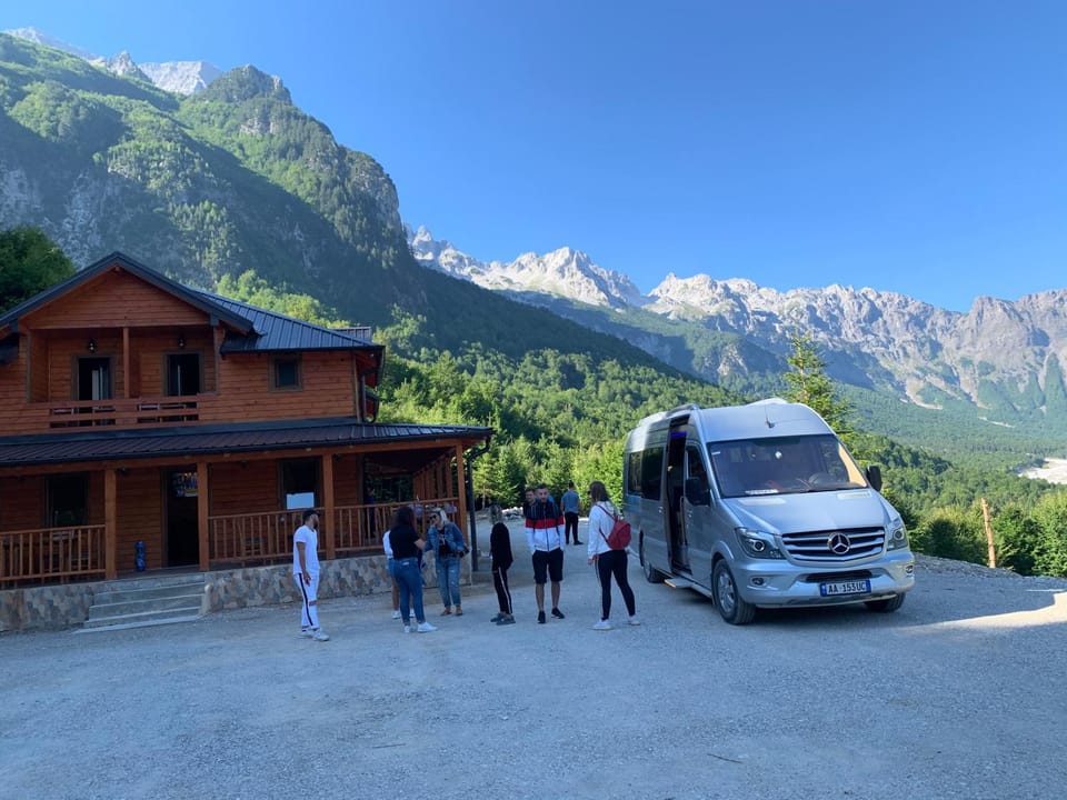Bujtina Malaj Bed and Breakfast in Montenegro