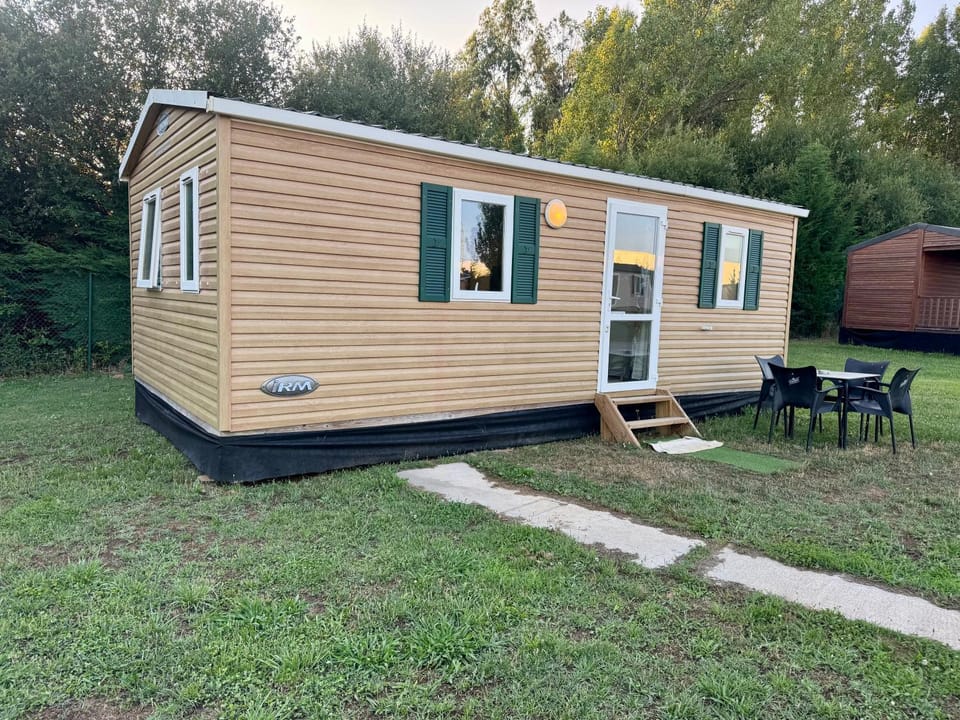 La Villa del Karting Campground/ 
RV Resort in Castile and León