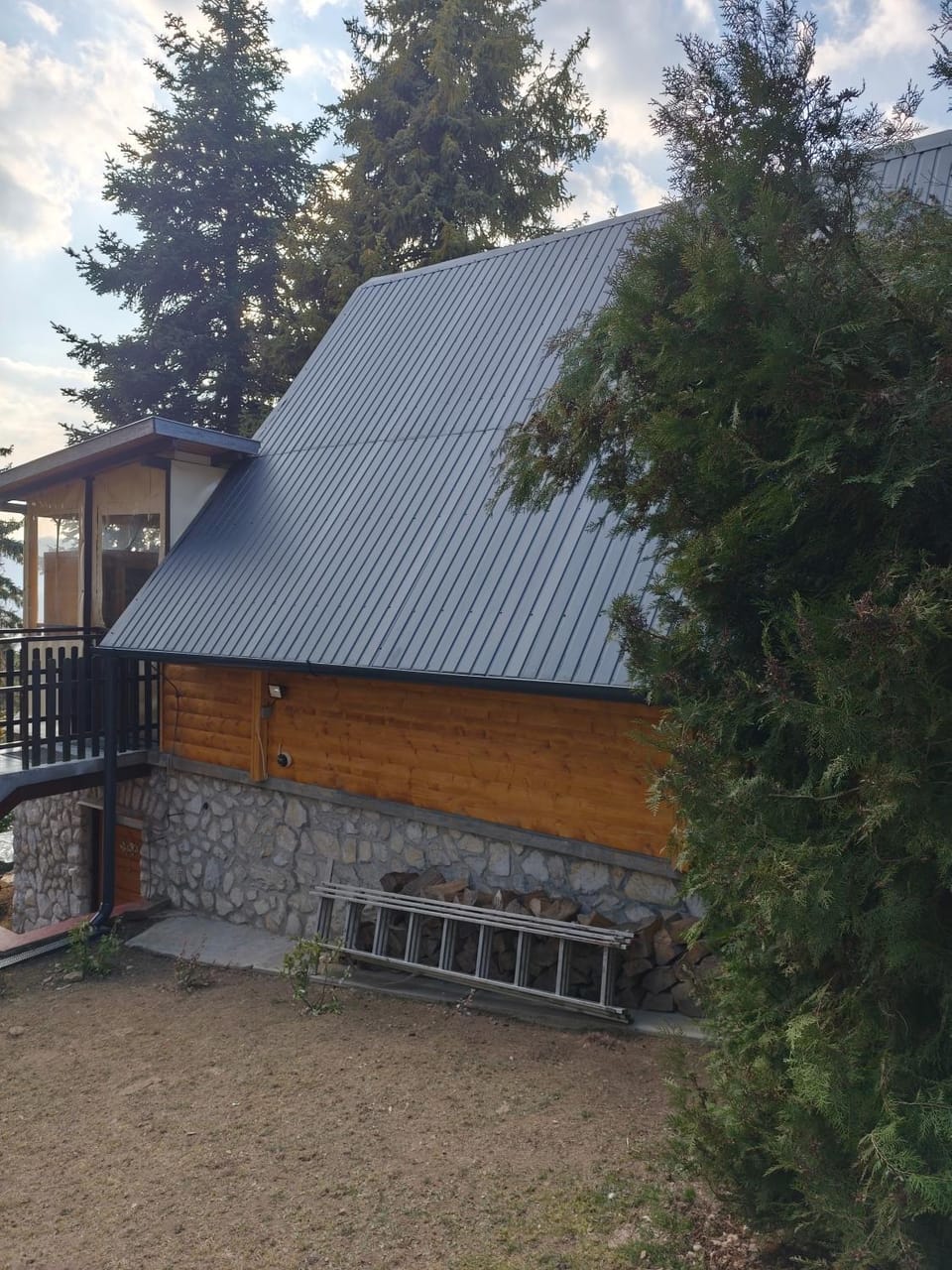 Napsugár Vendégház Bükkszentkereszt Chalet in Slovakia