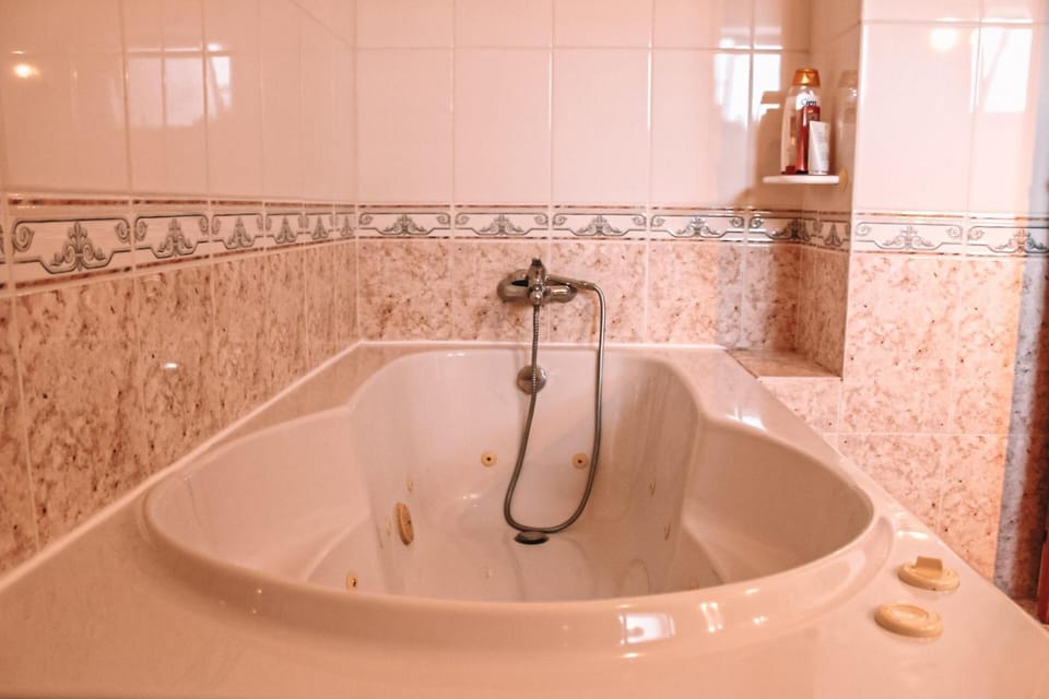 Spacious holiday house at Nazaré House in Nazaré