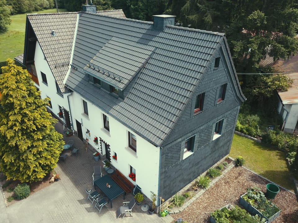 Property building, Bird's eye view