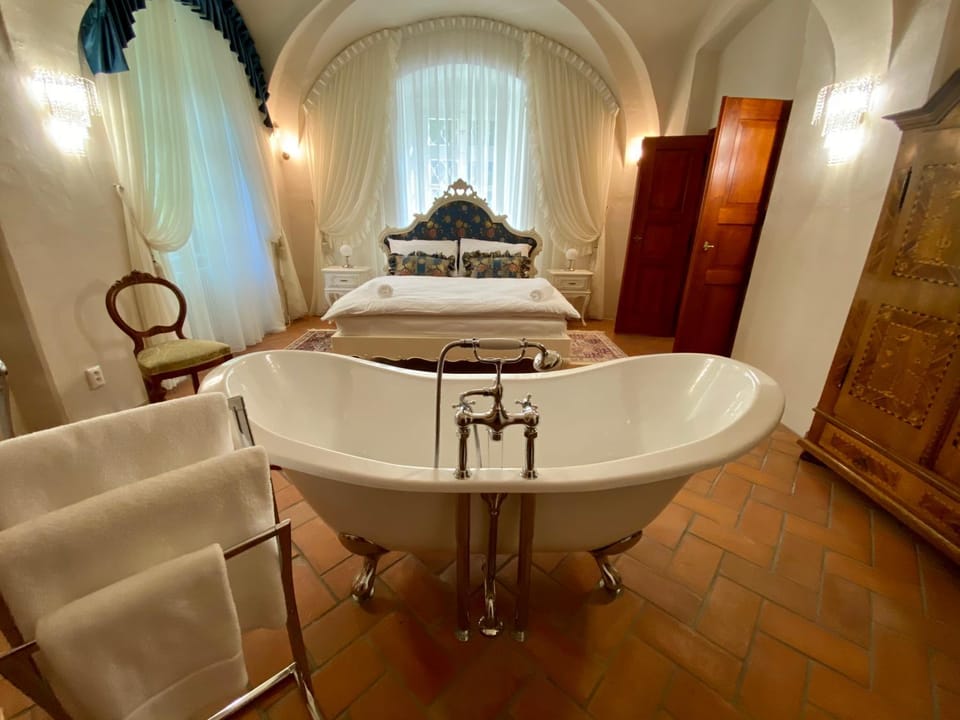 Lovecký zámek Karlštejn Apartment in Czechia