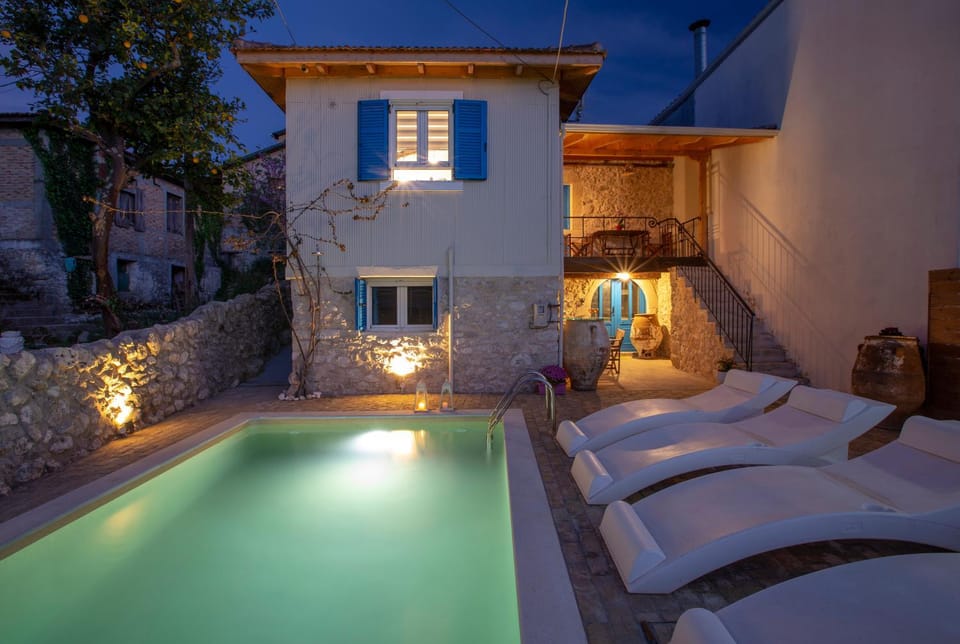 Property building, Swimming pool