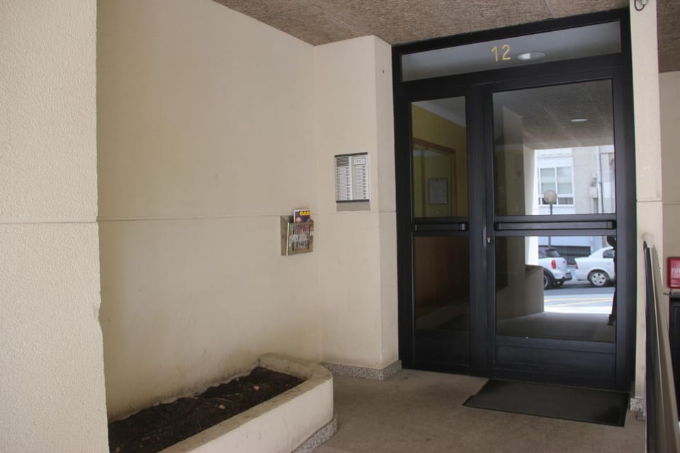 Piso céntrico en Miño. Apartment in O Eume