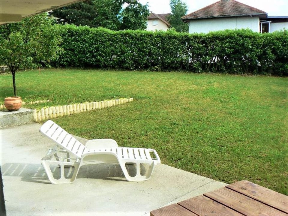 Appartement calme avec jardin, terrasse, parking et wifi à Aix-les-Bains - FR-1-555-9 Apartment in Aix-les-Bains