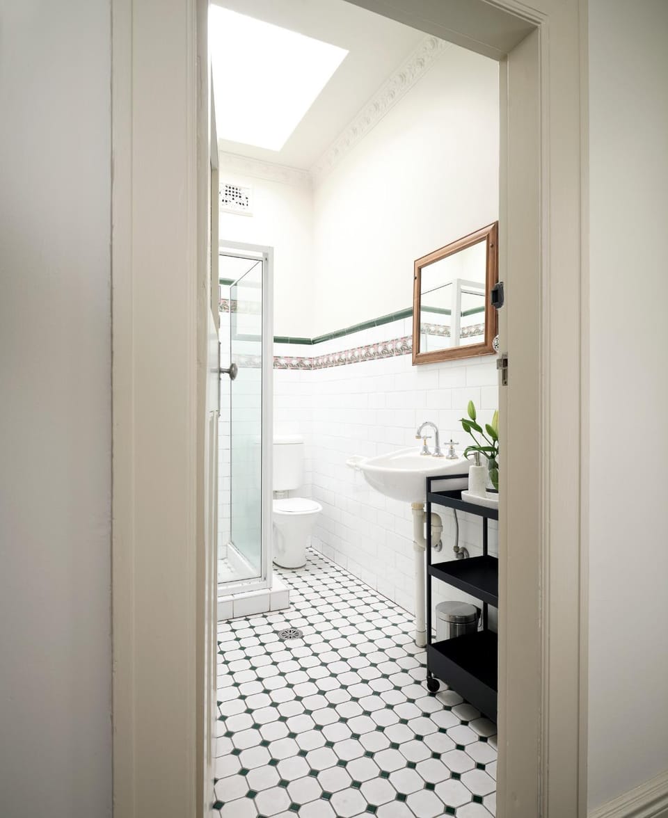 Bathroom, Public Bath