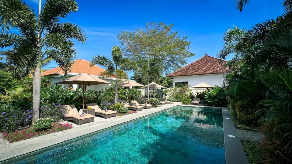 Property building, Swimming pool