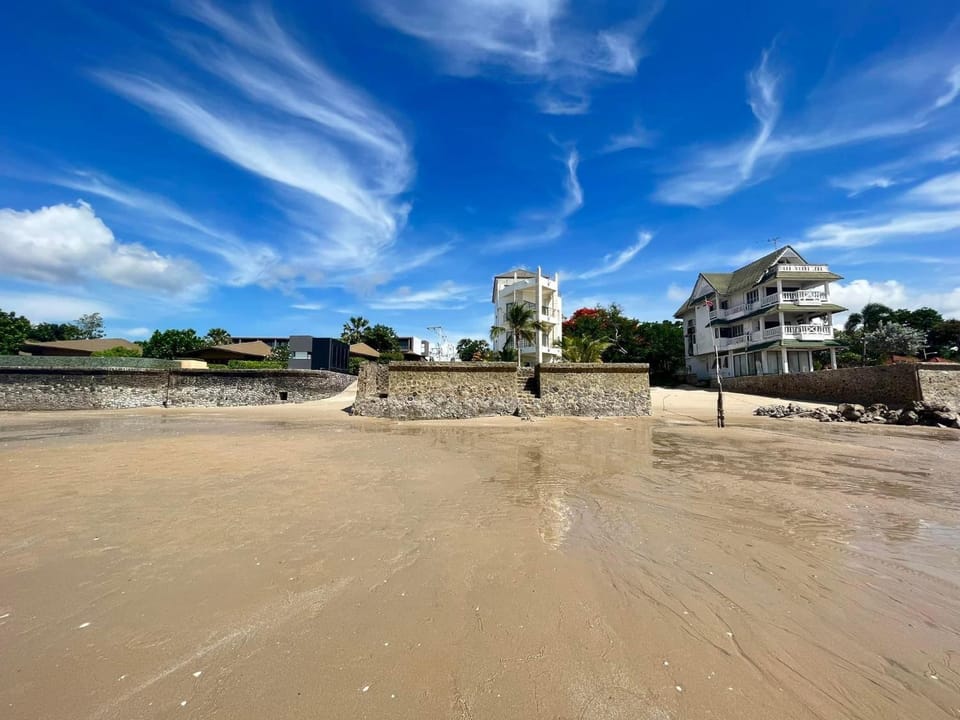 Property building, Day, Beach, Sea view