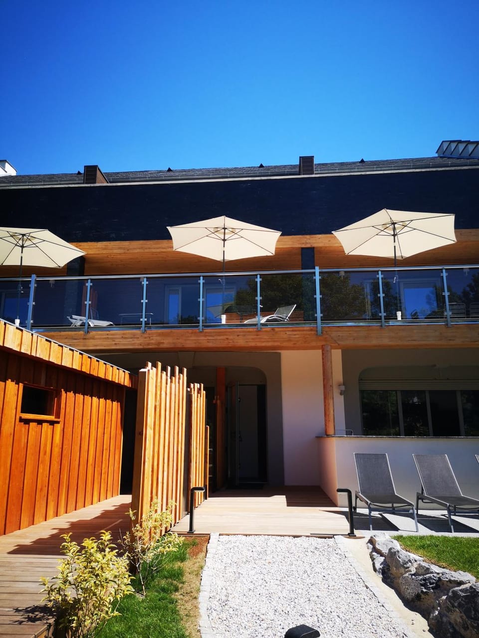 Property building, Patio, Facade/entrance, Sauna, Solarium, View (from property/room), sunbed