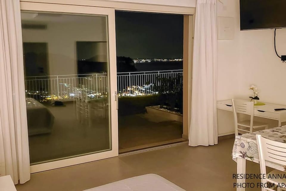 Night, Balcony/Terrace, Living room, City view