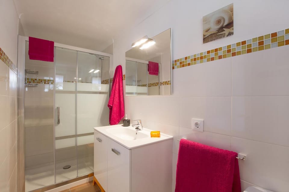 Bathroom, Other