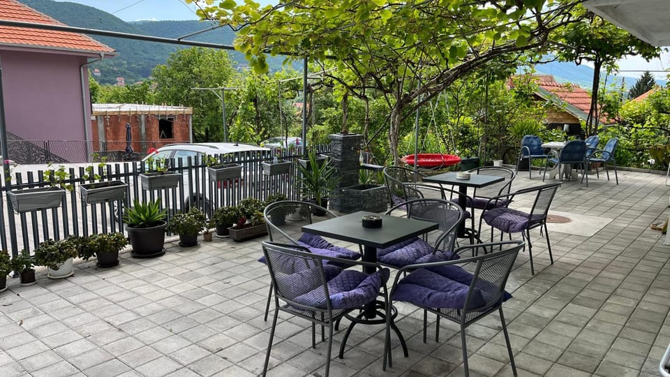 Garden, Balcony/Terrace