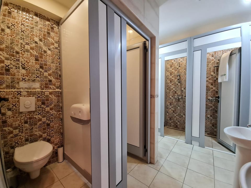 Shower, Toilet, Bathroom
