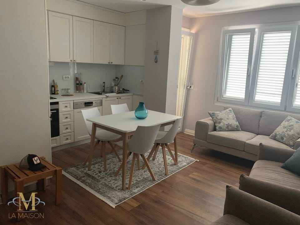 LA MAISON - Your Home for 4 Seasons Apartment in Tirana County, Albania