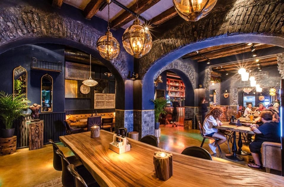 Restaurant/places to eat