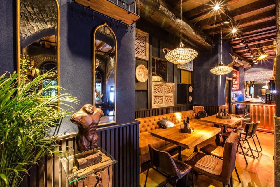 Restaurant/places to eat