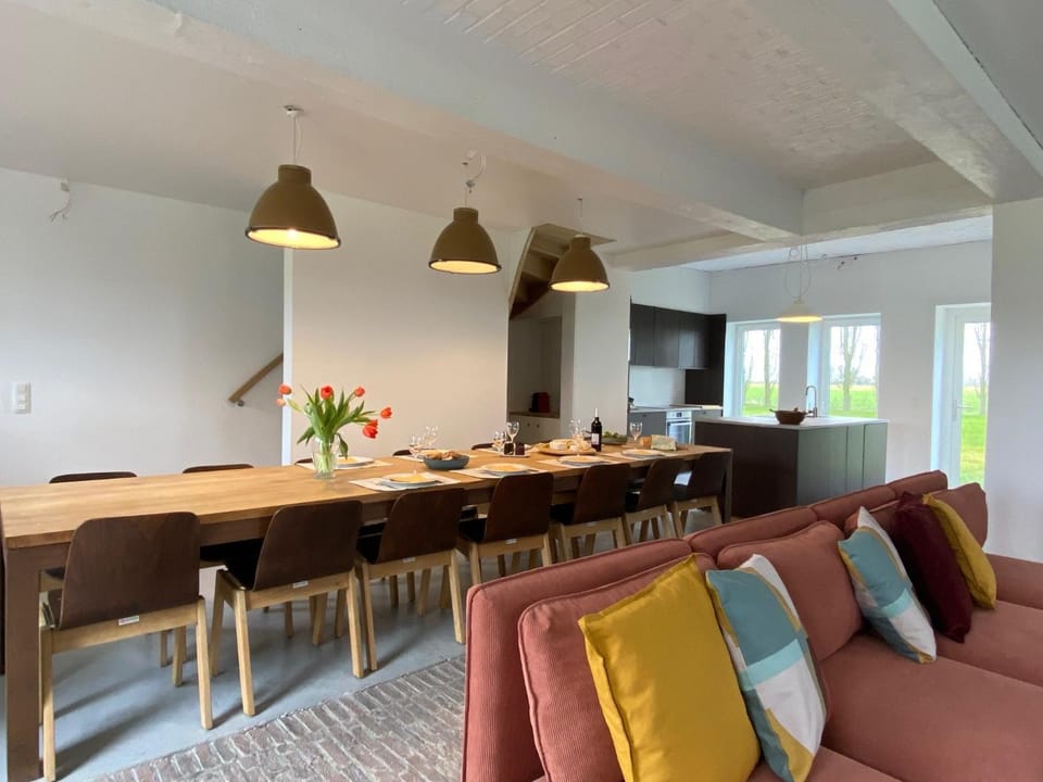 Meeting/conference room