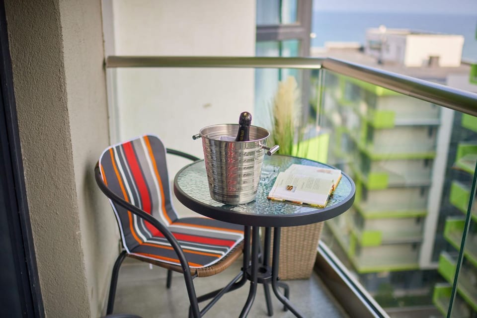 Sunrise King Studio Spa n Pool Beach resort Apartment in Constanța County