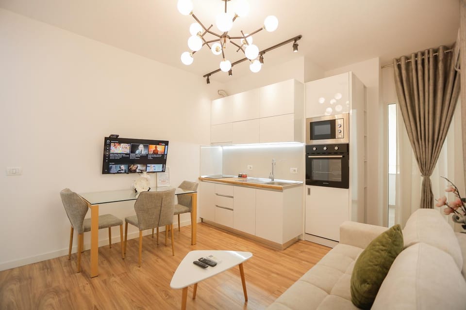 TV and multimedia, Kitchen or kitchenette, Living room, Seating area, Dining area, minibar, pet friendly