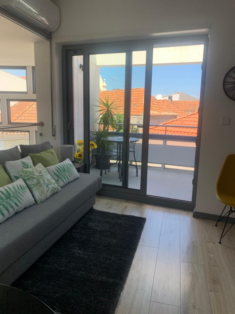 Balcony/Terrace, Living room