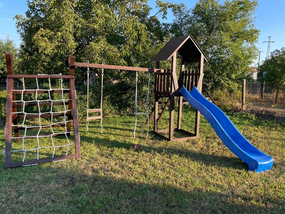 Natural landscape, Children play ground