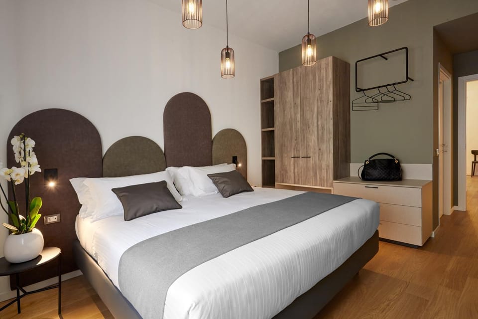 Bed, Bedroom, wardrobe