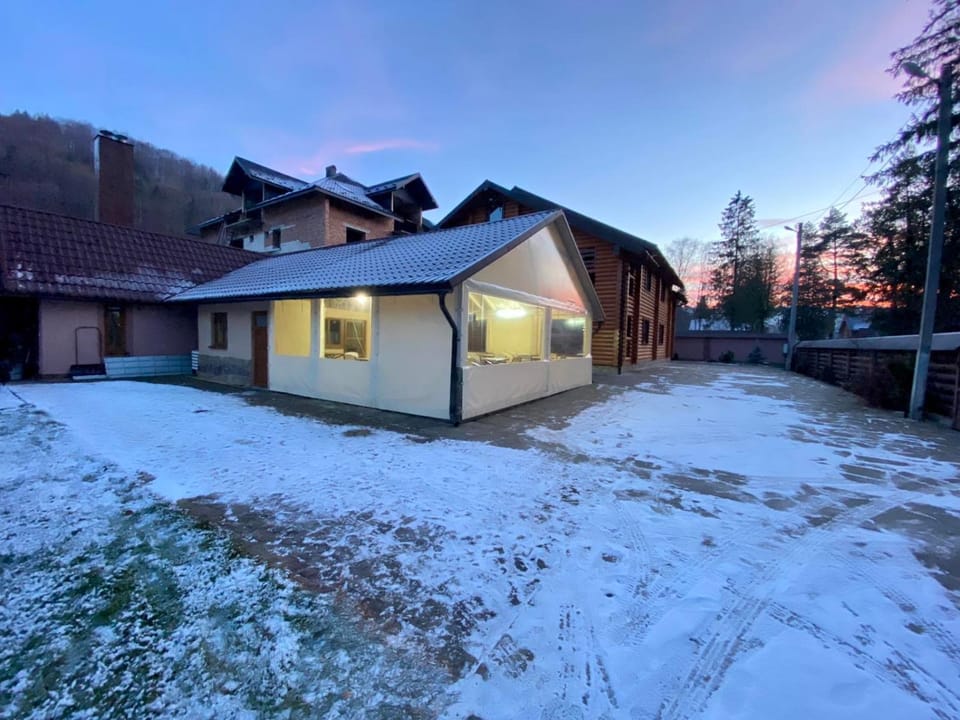 Садиба Old Friend Bed and Breakfast in Ukraine