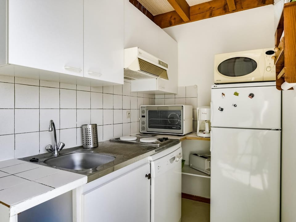 Appartement T3 duplex à 300m de la plage avec parking - FR-1-521-144 Apartment in Biscarrosse