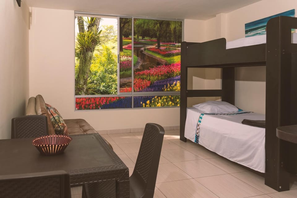 APARTAESTUDIOS AMOBLADOS ARBOLEDA DE CADIZ Apartment in Ibagué