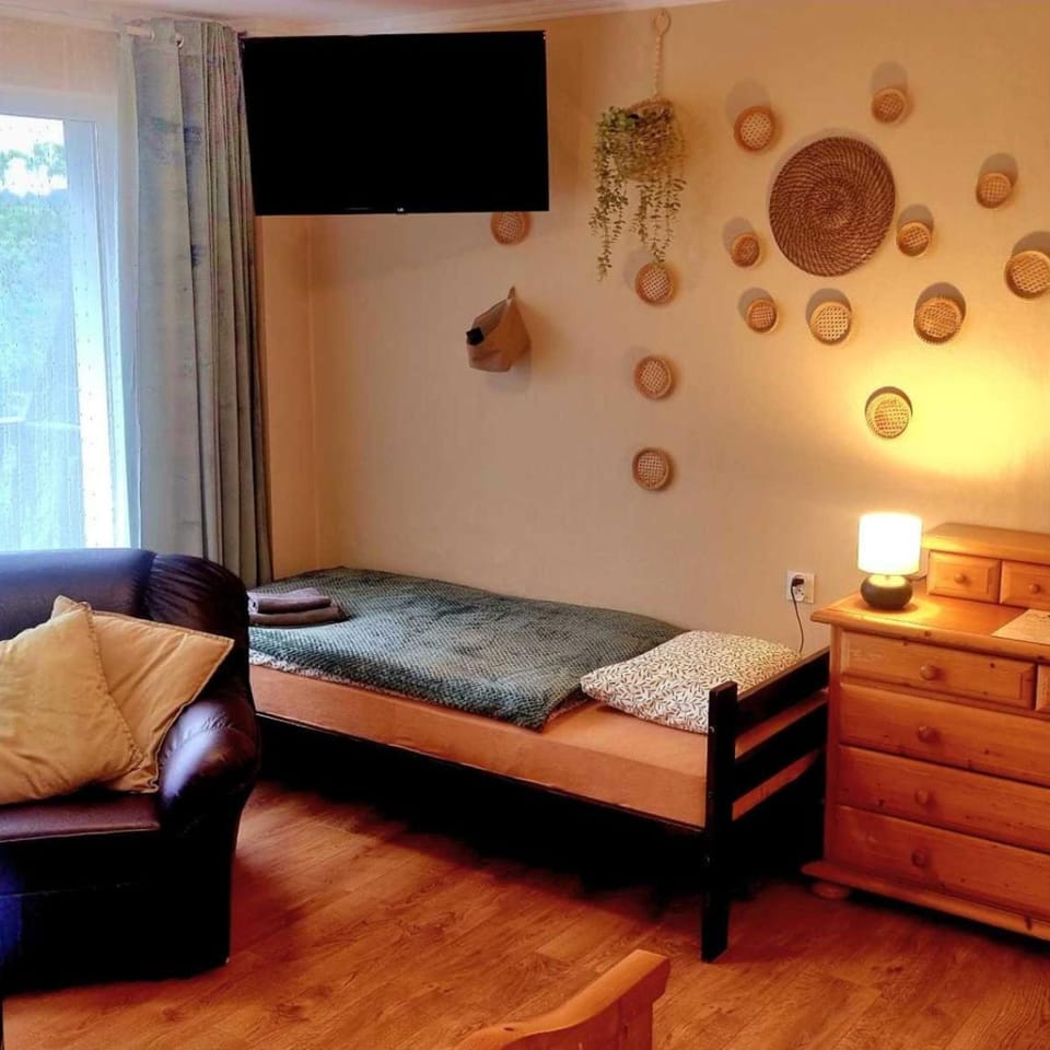 Gościniec Skolimówka Restauracja i pokoje ze śniadaniem na Kaszubach Hostel in Pomeranian Voivodeship