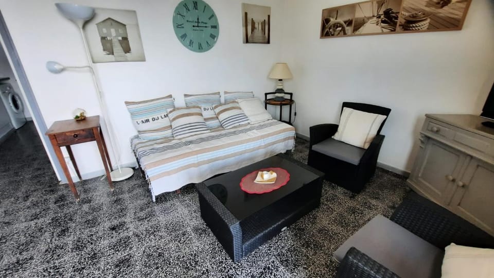 La Maison de La Mer - RDC Apartment in Provence-Alpes-Côte d'Azur