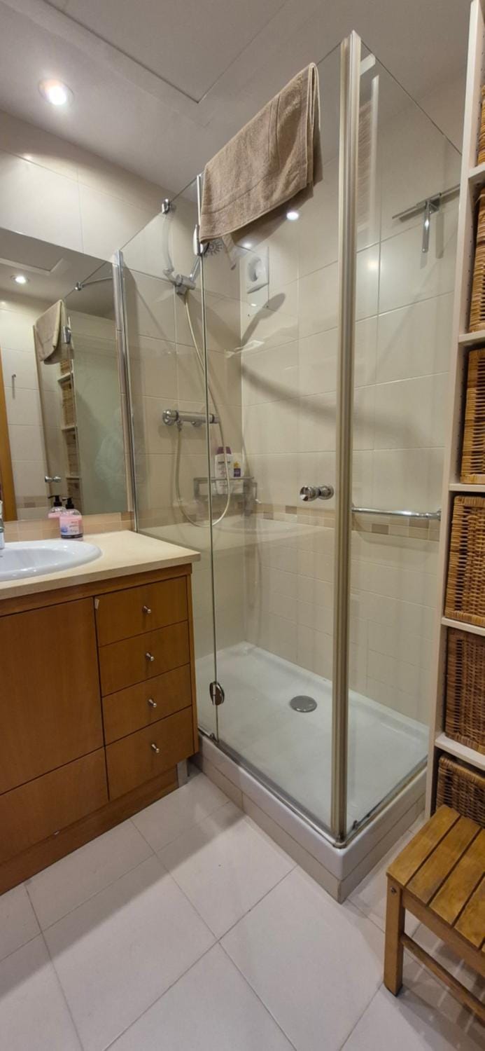 Shower, Bathroom