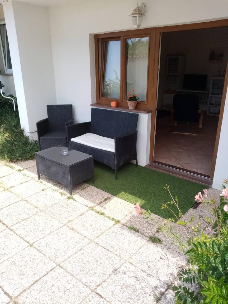 Seating area