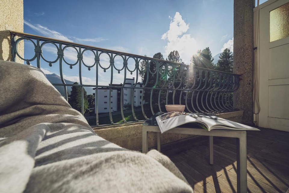 Day, Summer, View (from property/room), Balcony/Terrace, Seating area, Mountain view