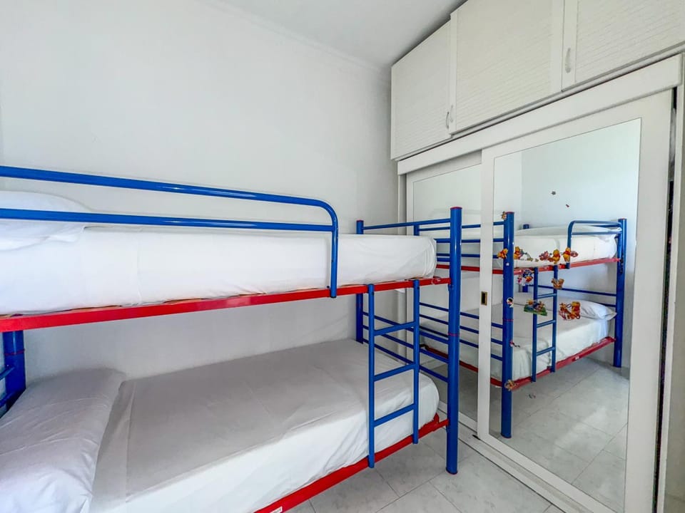 Apartamento la roca (Bajondillo) Apartment in Torremolinos