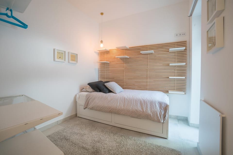 Bed, Balcony/Terrace, Photo of the whole room, Decorative detail, Bedroom