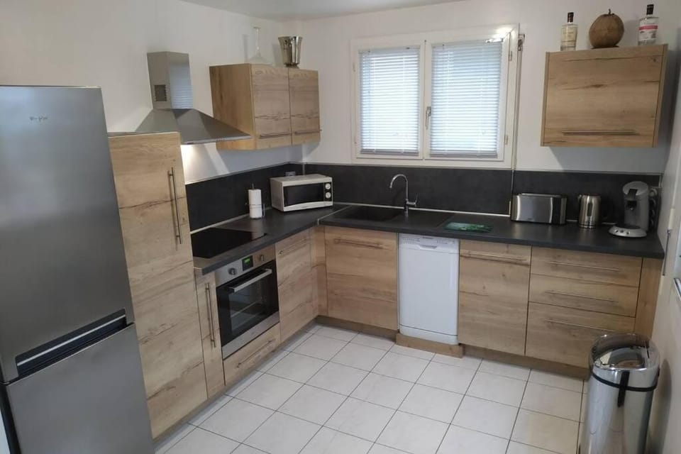 Coffee/tea facilities, Kitchen or kitchenette, dishwasher, minibar, pet friendly, stove, toaster
