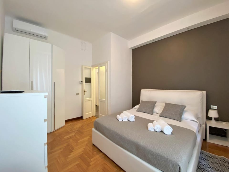 Via Benzi Apartment Como Apartment in Como